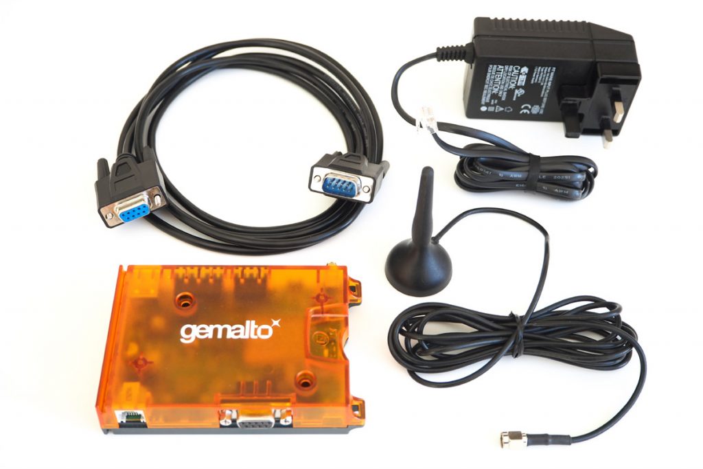 Image of EHS6T-USB Kit with Mains PSU Serial Cable and Mag-Mount Antenna