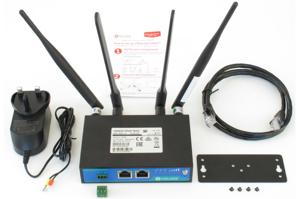 Image of starter kit for R2000-4L 4G Router with Wi-Fi including all accessories